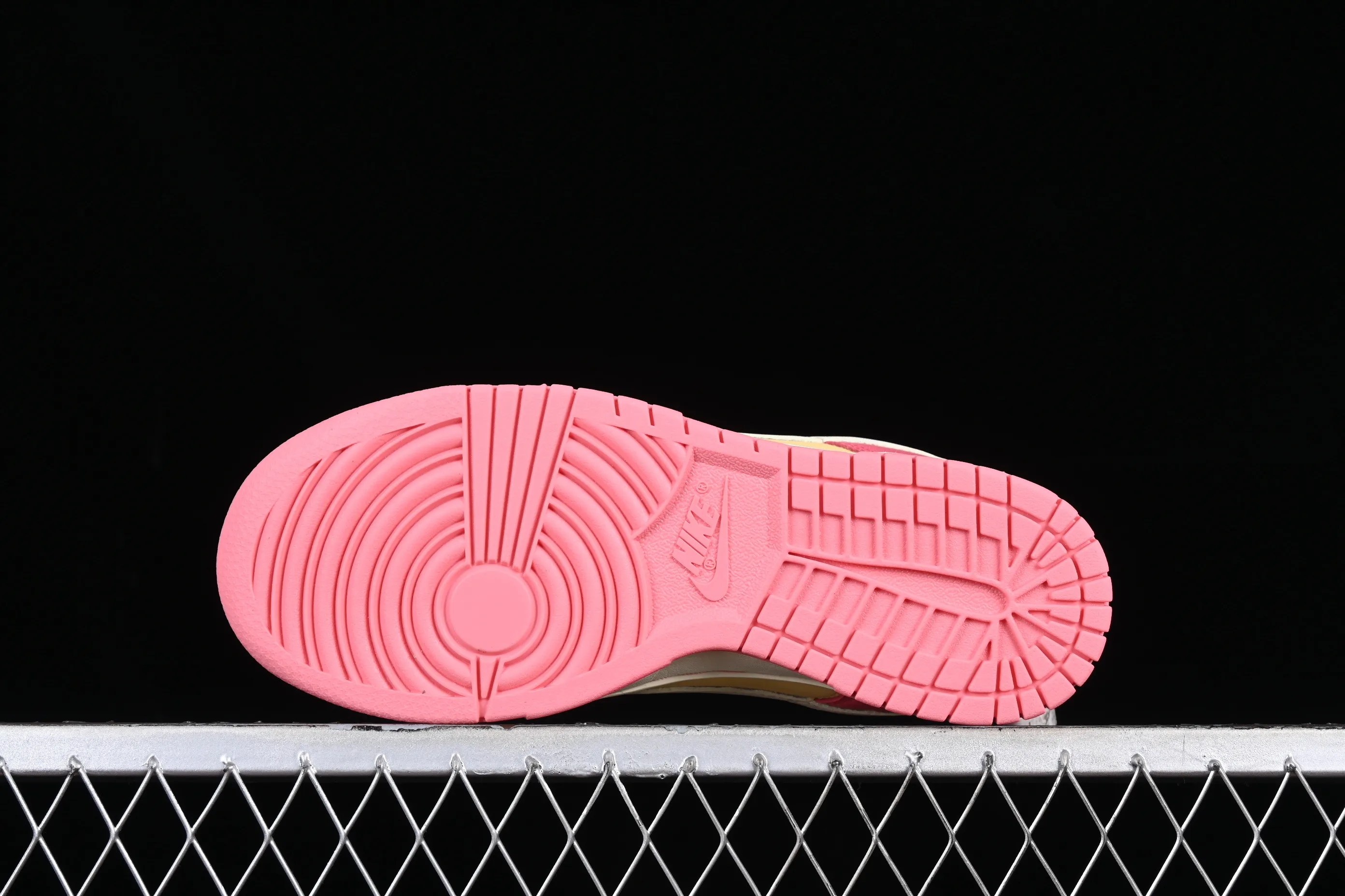 All categories Nk SB Dunk series Nk SB Dunk Low low-top sneakers Nk Dunk Low "Rose Orange" strawberry milkshake pink orange SB low-top retro trendy non-slip low-top sneakers DH9765-200
